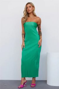 5-what you need maxi dress green